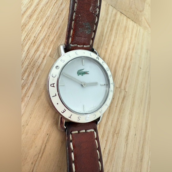 Lacoste ladies white dial brown leather dress watch NEW BATTERY - Picture 2 of 10